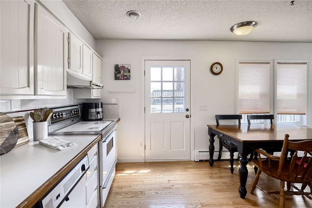 35 Flintstone Road Narragansett, RI 02882 - Photo 12 of 37