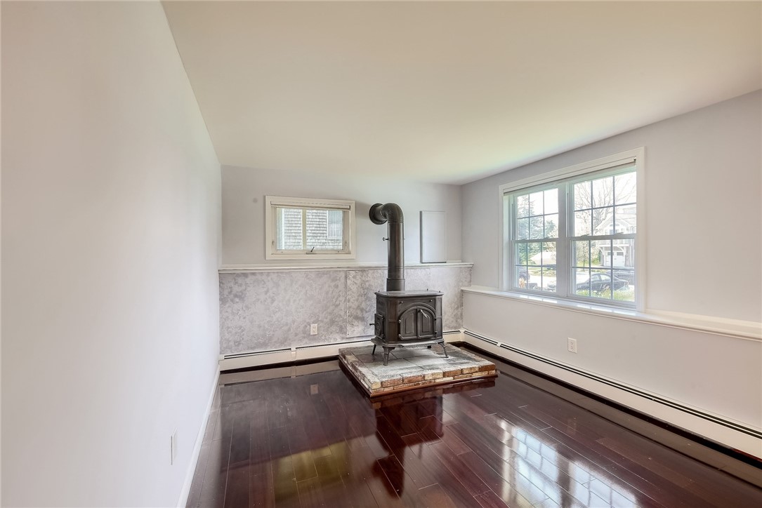 35 Flintstone Road Narragansett, RI 02882 - Photo 28 of 37