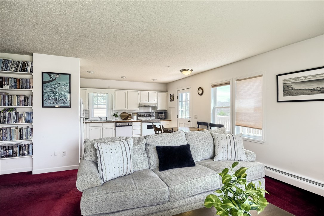 35 Flintstone Road Narragansett, RI 02882 - Photo 10 of 37