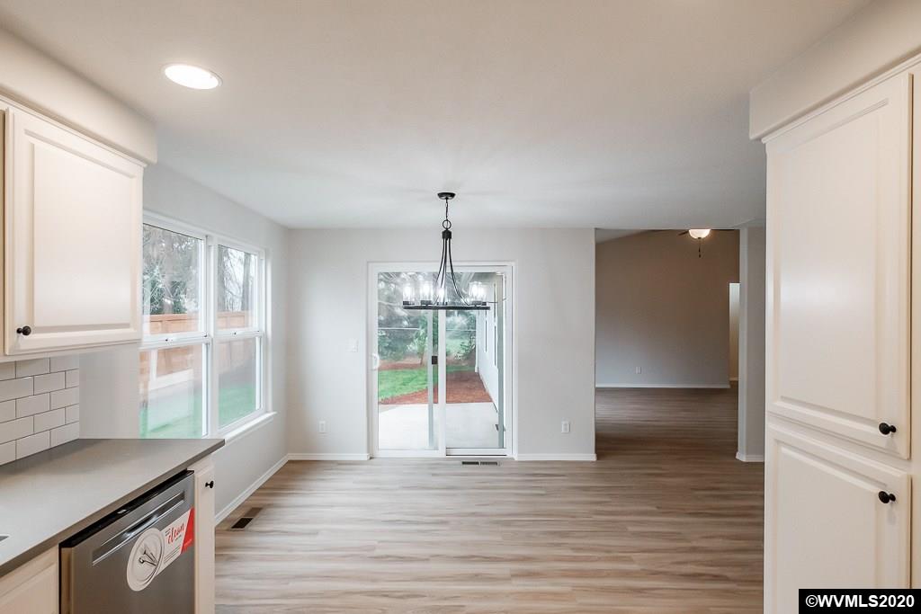 4510 Singlestrand Street Southeast Salem, OR 97302 - Photo 12 of 41