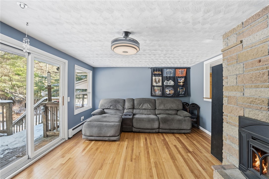 42 Orchard Drive Scituate, RI 02831 - Photo 5 of 17