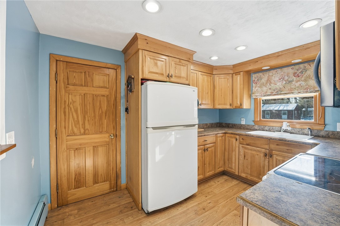 42 Orchard Drive Scituate, RI 02831 - Photo 7 of 17