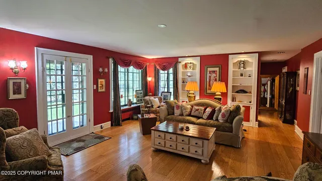 $479,900 | 455 Laurel Pine Road, Cresco, PA 18326