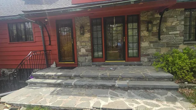 $479,900 | 455 Laurel Pine Road, Cresco, PA 18326