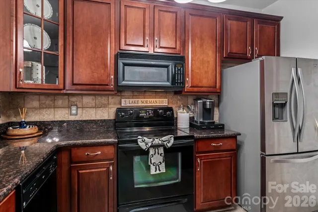 $285,000 | 19839 Deer Valley Drive, Cornelius, NC 28031