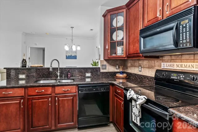 $285,000 | 19839 Deer Valley Drive, Cornelius, NC 28031