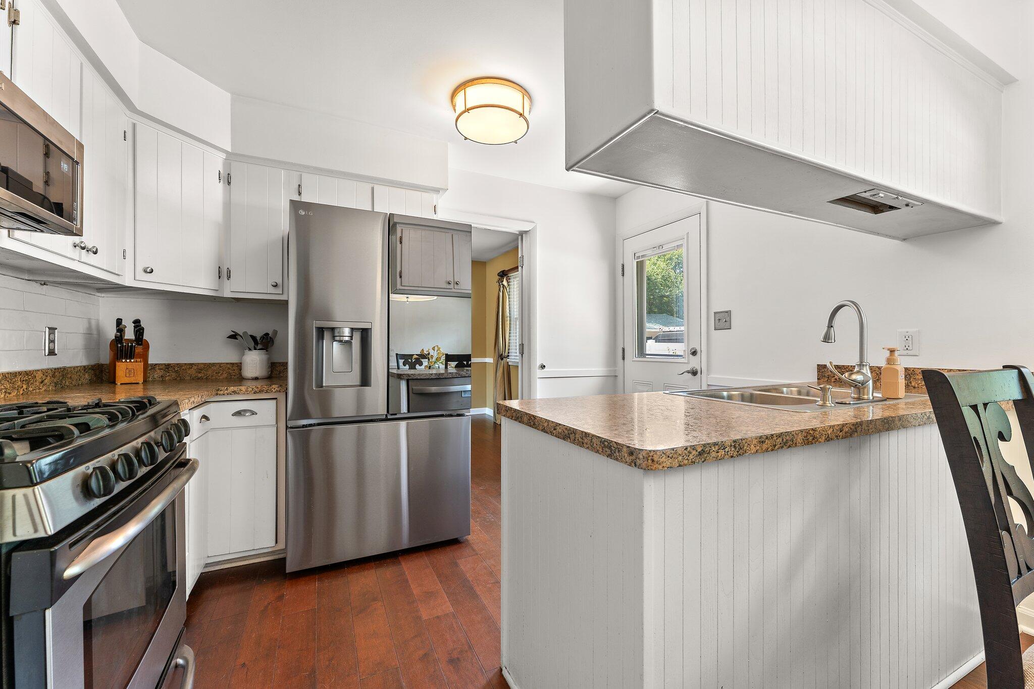 475 South Main Street Crown Point, IN 46307 - Photo 11 of 51 2048x1365