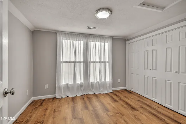 $334,900 | 16106 Lee Highway, Bristol, VA 24202