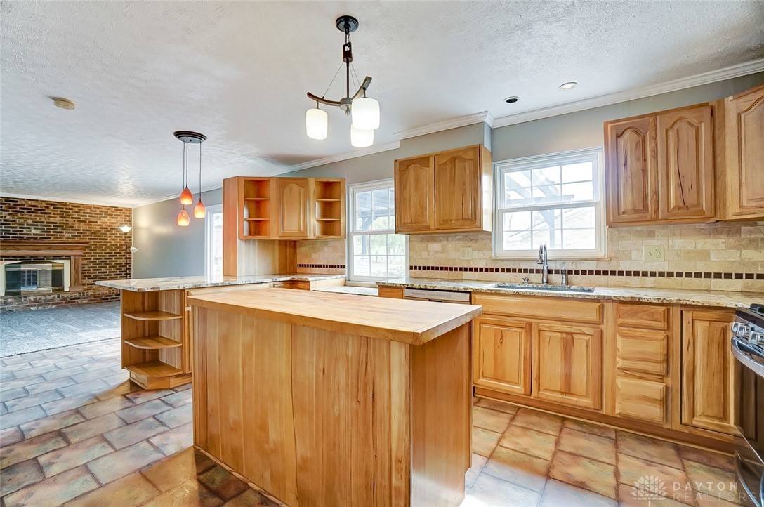 5200 Honeyleaf Way Riverside, OH 45424 - Photo 15 of 59