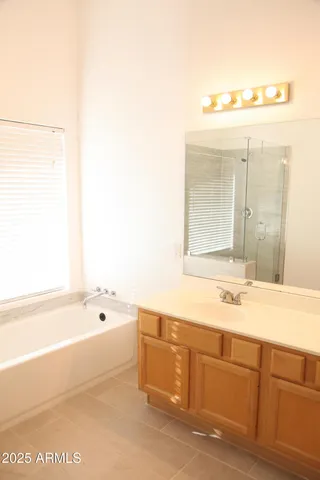 $2,550 | 16044 South 18th Avenue, Phoenix, AZ 85045