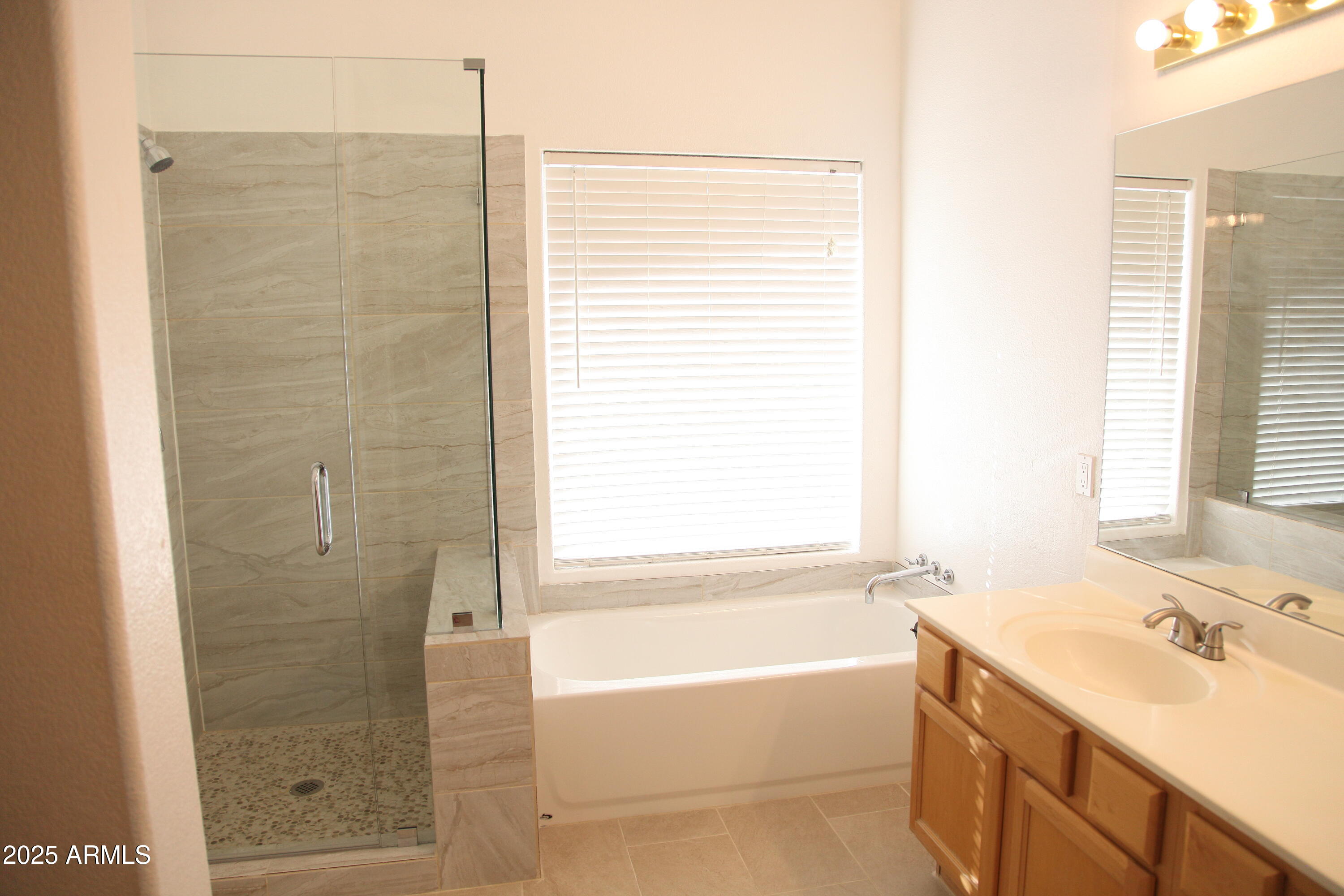 16044 South 18th Avenue Phoenix, AZ 85045 - Photo 12 of 24 IMG_6159