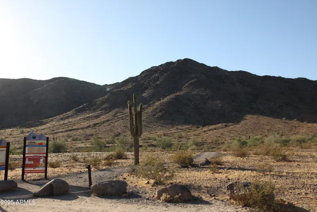 $2,550 | 16044 South 18th Avenue, Phoenix, AZ 85045