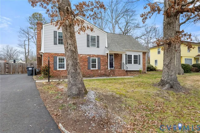 $415,000 | 7432 Sandlewood Drive, Richmond, VA 23235