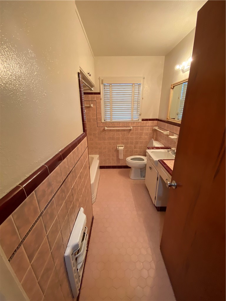 925 Stirman Street Corpus Christi, TX 78411 - Photo 12 of 16