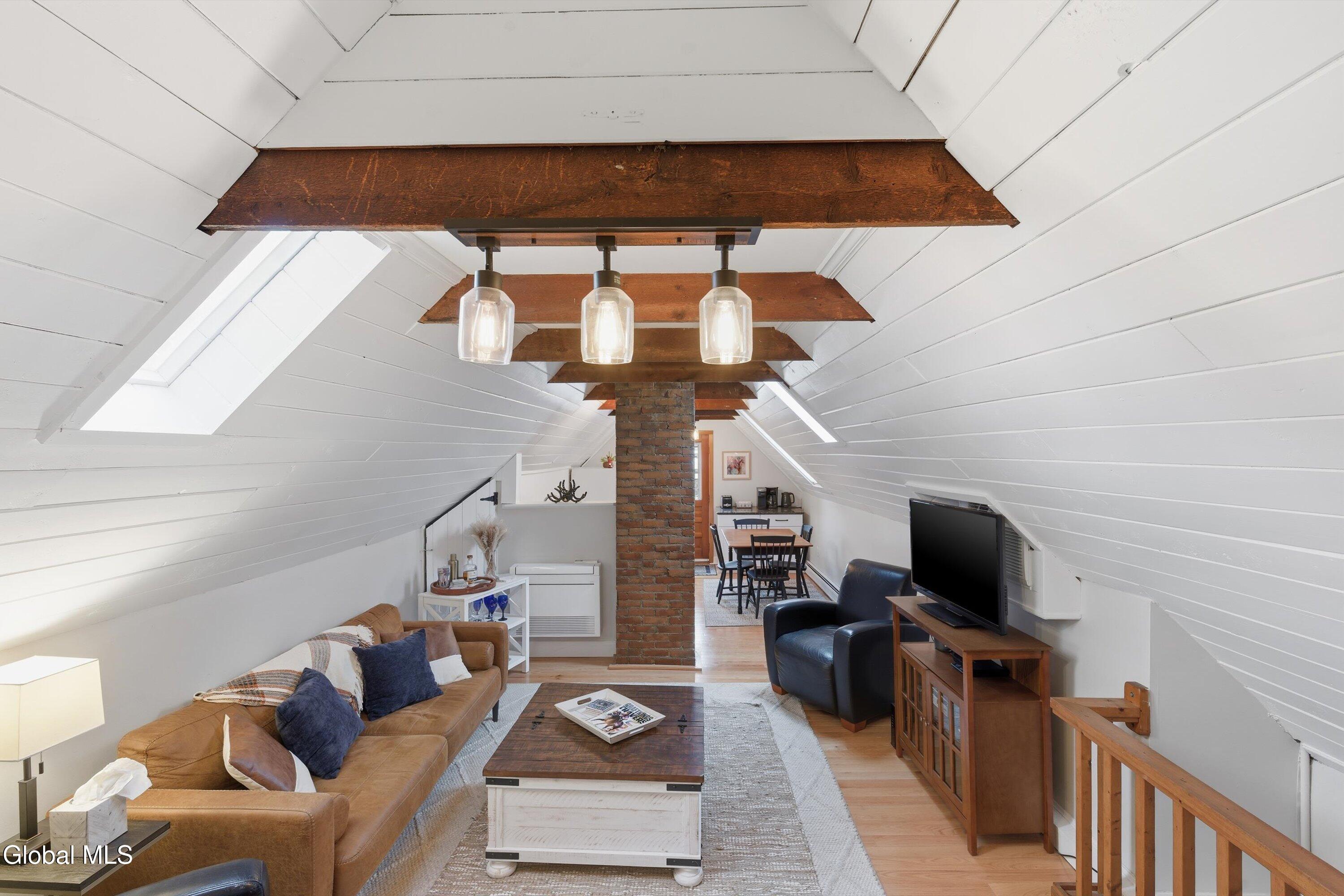 176 Spring Street Saratoga Springs, NY 12866 - Photo 11 of 41 Apt - Living Room