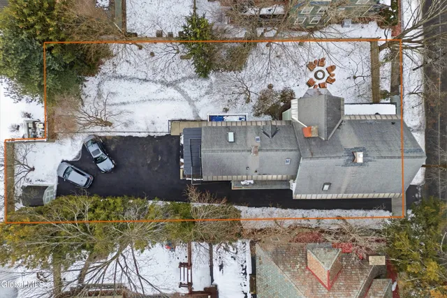 $1,500,000 | 176 Spring Street, Saratoga Springs, NY 12866