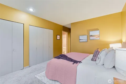 $650,000 | 600 Malden Avenue East, Unit 304, Seattle, WA 98112