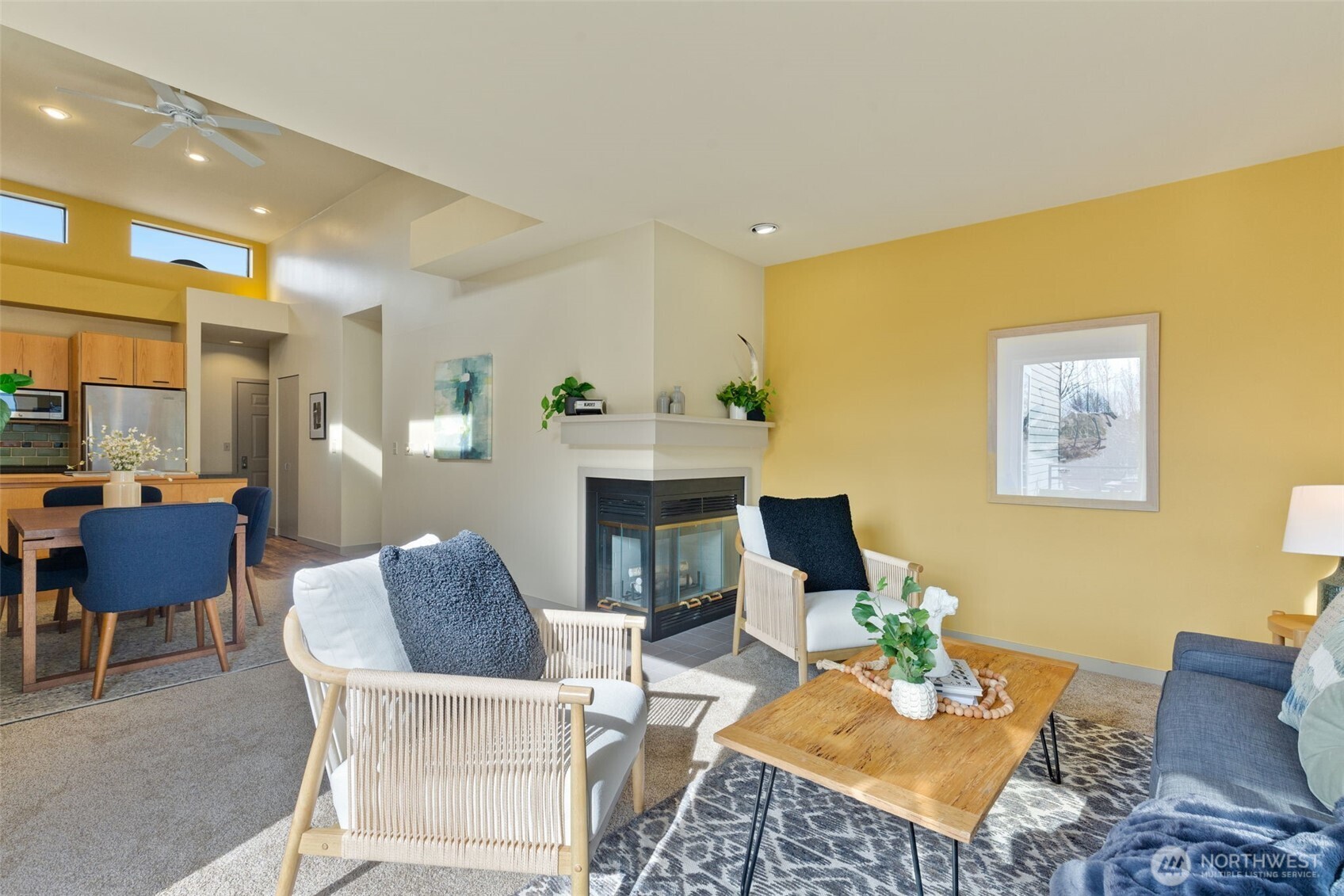 600 Malden Avenue East, Unit 304 Seattle, WA 98112 - Photo 9 of 27