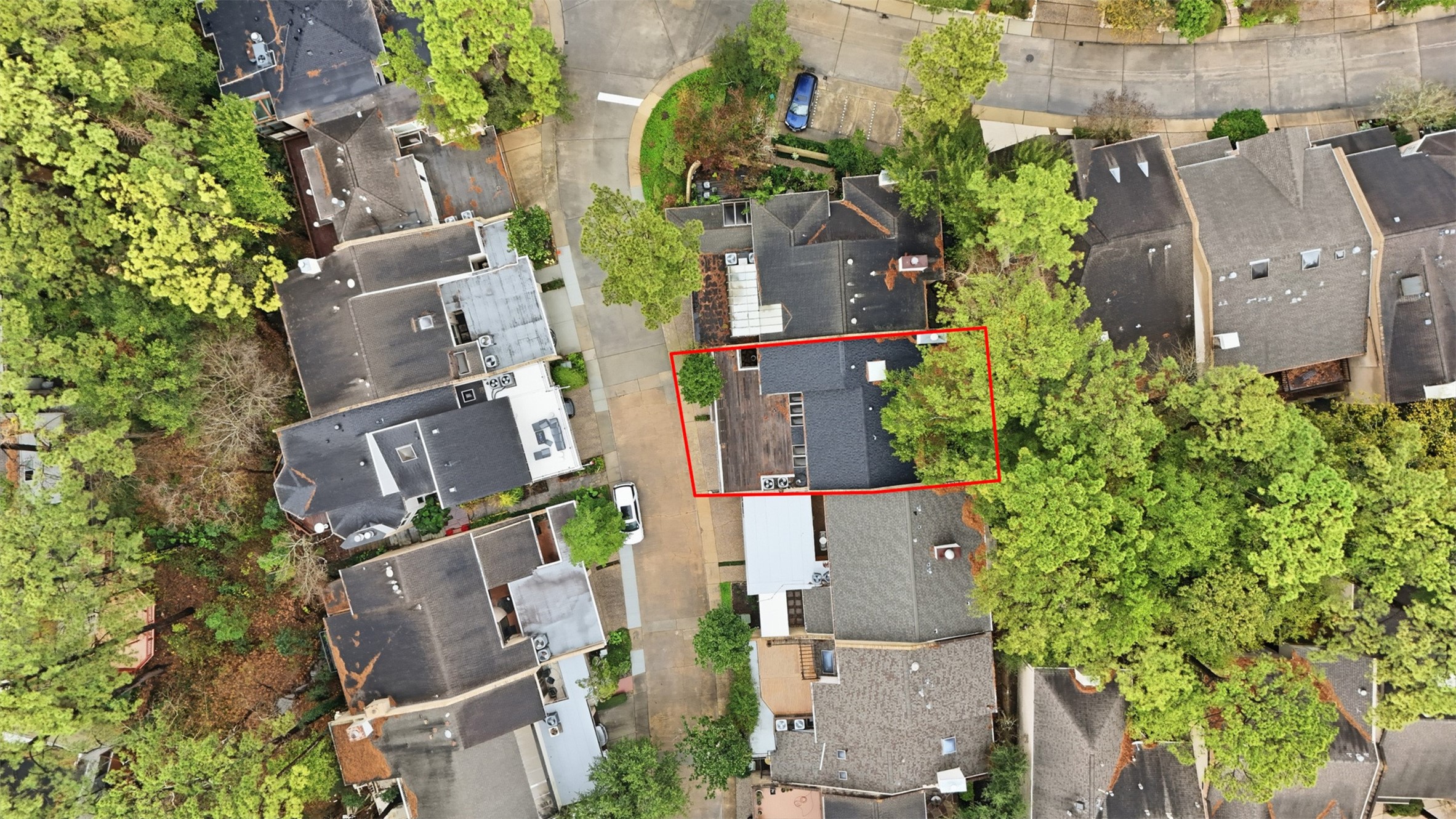 201 Vanderpool Lane, Unit 122 Houston, TX 77024 - Photo 34 of 35 an aerial view of houses with outdoor space