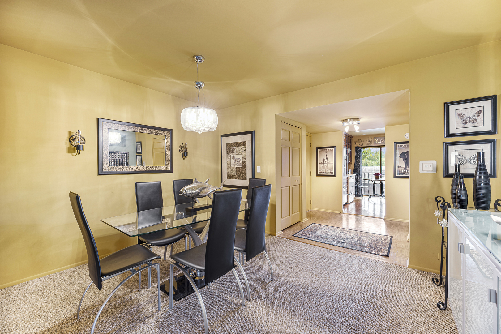 1721 Northfield Square, Unit C Northfield, IL 60093 - Photo 4 of 23