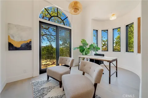 $9,749,000 | 1090 Vista Ridge Lane, Westlake Village, CA 91362