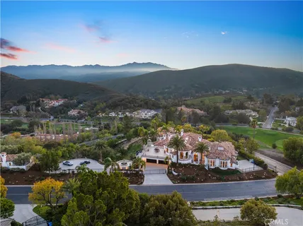 $9,749,000 | 1090 Vista Ridge Lane, Westlake Village, CA 91362