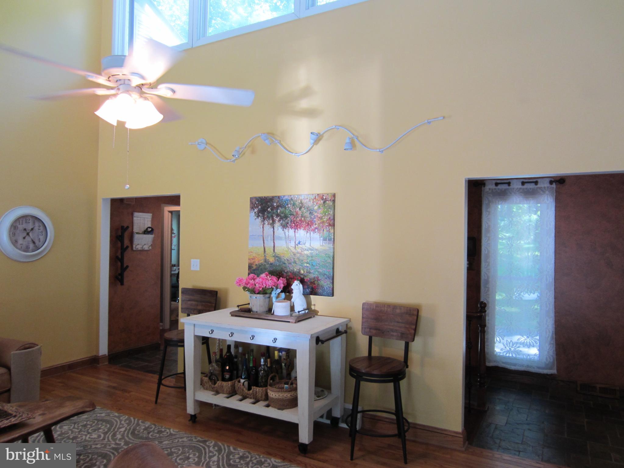 839 Brandywine Road Downingtown, PA 19335 - Photo 10 of 32 Clerestory windows in LR allow natural light!