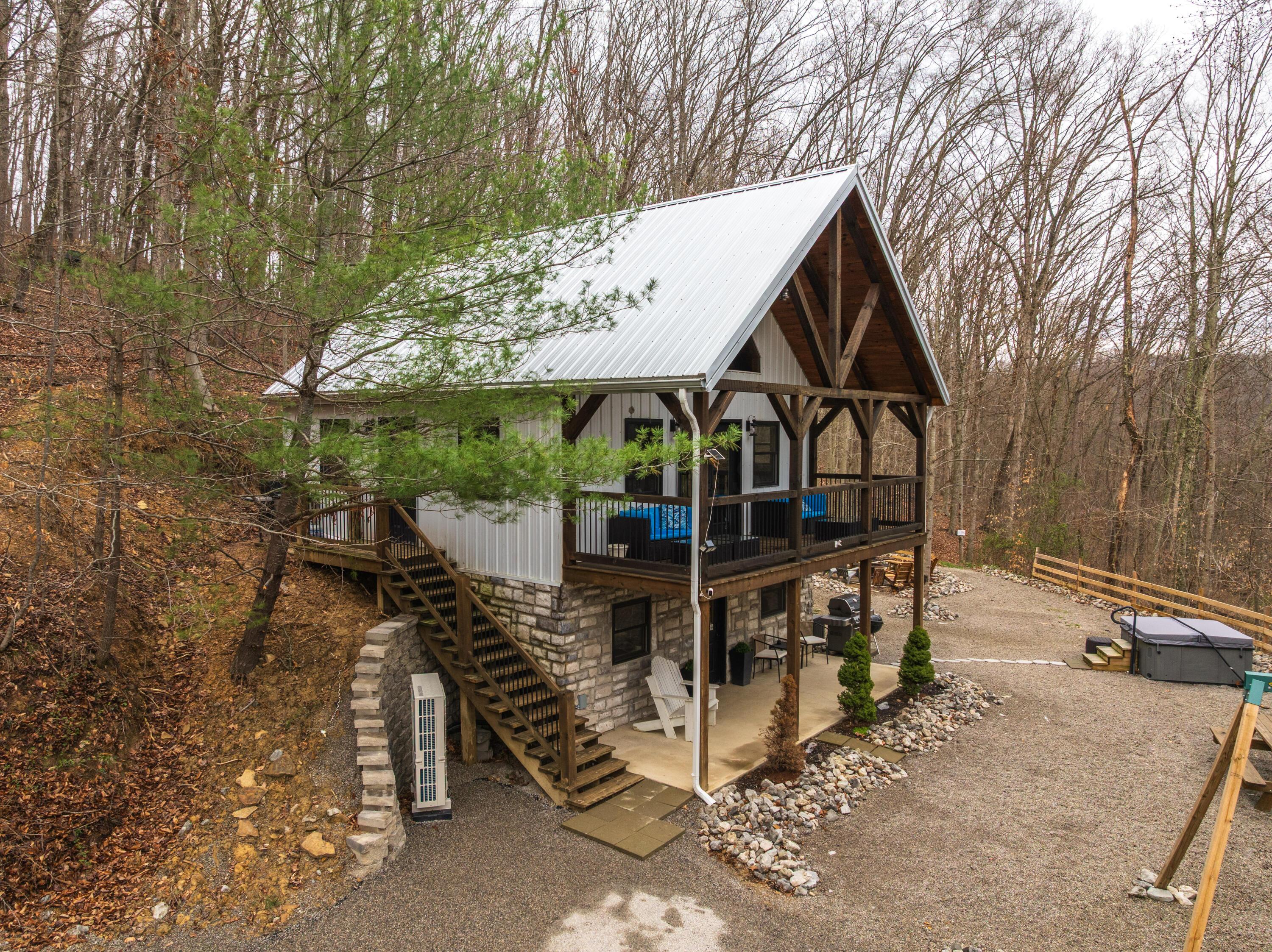 344 Skaggs Road Londonderry, OH 45647 - Photo 50 of 57 Sage Hill Cabin
