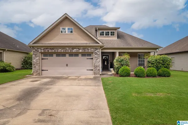 $235,000 | 156 Stonebriar Drive, Calera, AL 35040