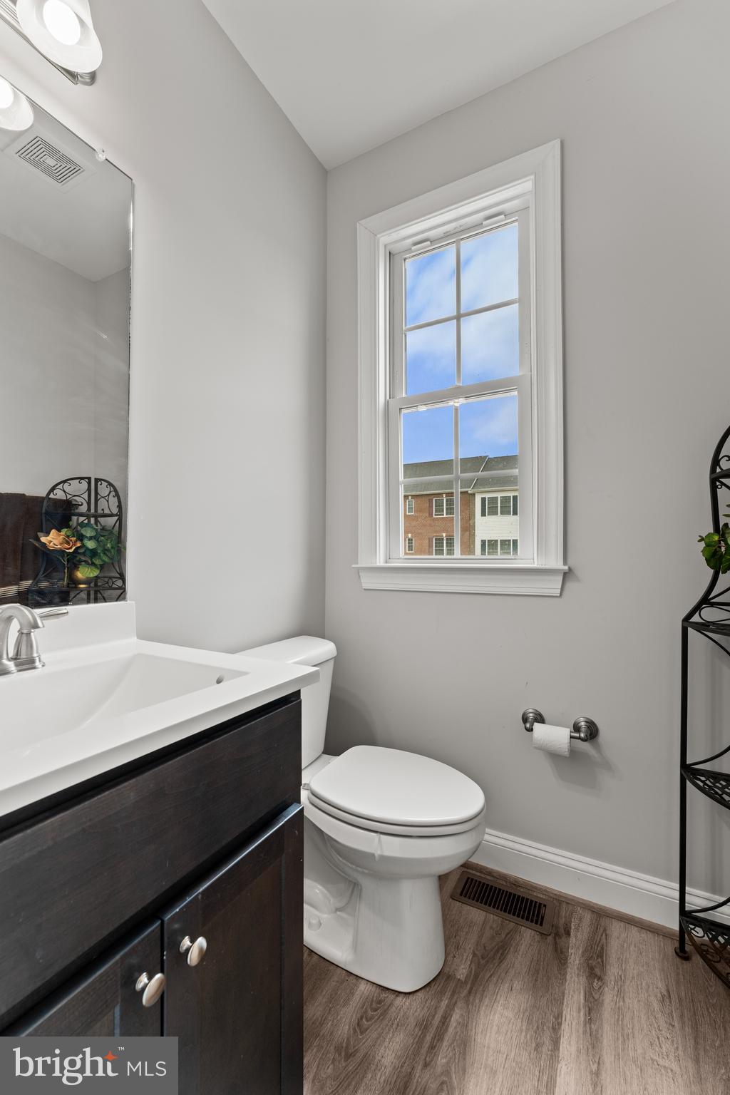 982 Rye Drive La Plata, MD 20646 - Photo 28 of 42 Main-level powder room