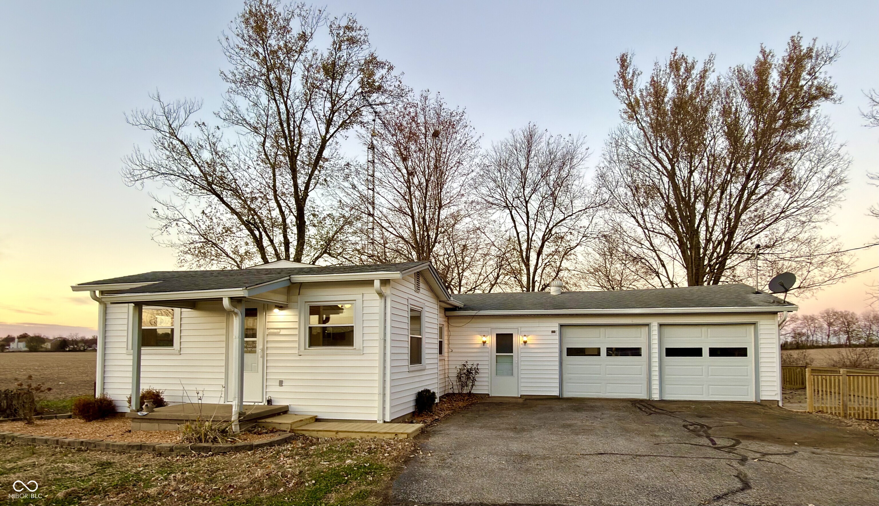 1870 West 200 South Columbus, IN 47201 - Photo 1 of 12