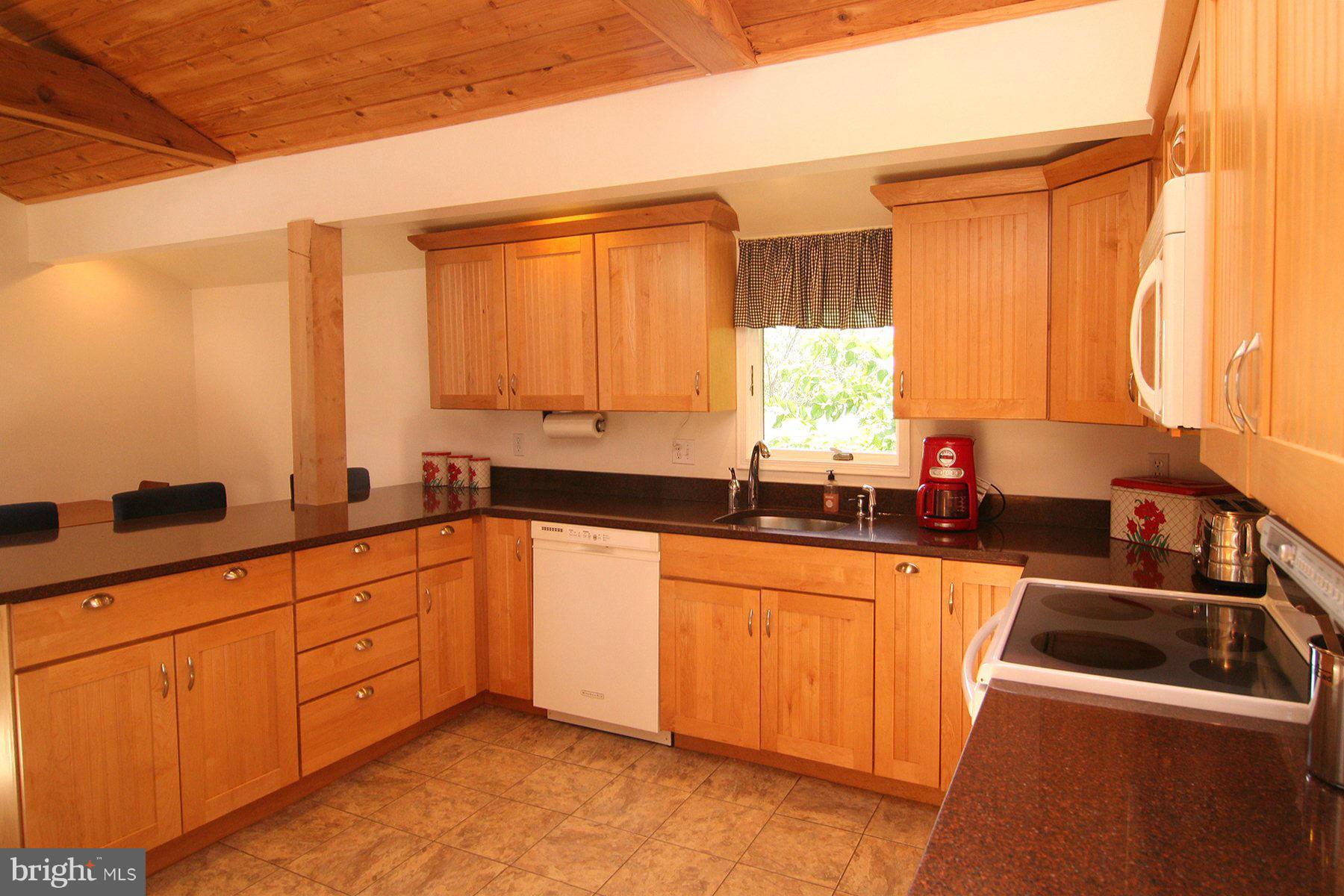 1104 Burke Road Middle River, MD 21220 - Photo 11 of 26 Kitchen