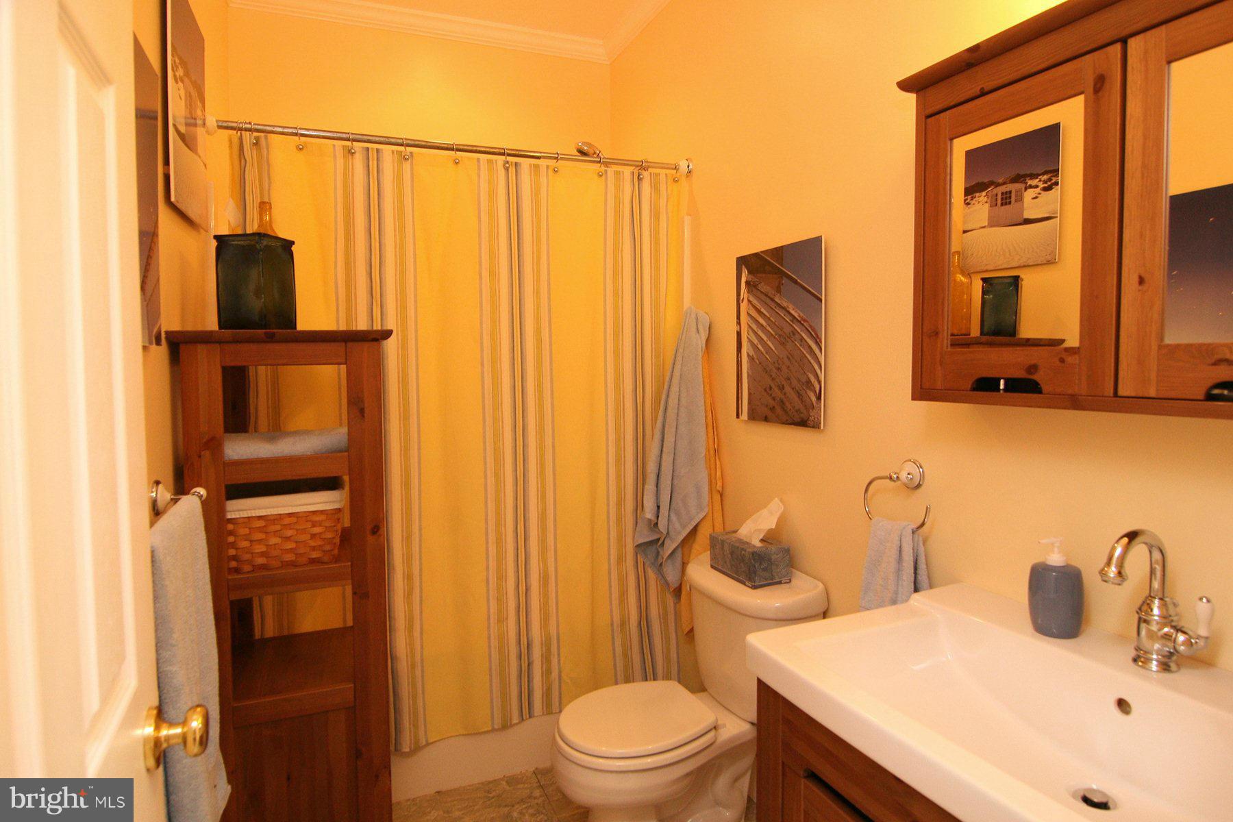 1104 Burke Road Middle River, MD 21220 - Photo 16 of 26 Bath (Master)