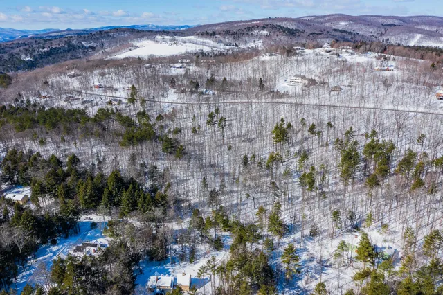 $135,000 | 5417 Fletcher Lane, Unit 5471, Quechee, VT 05059