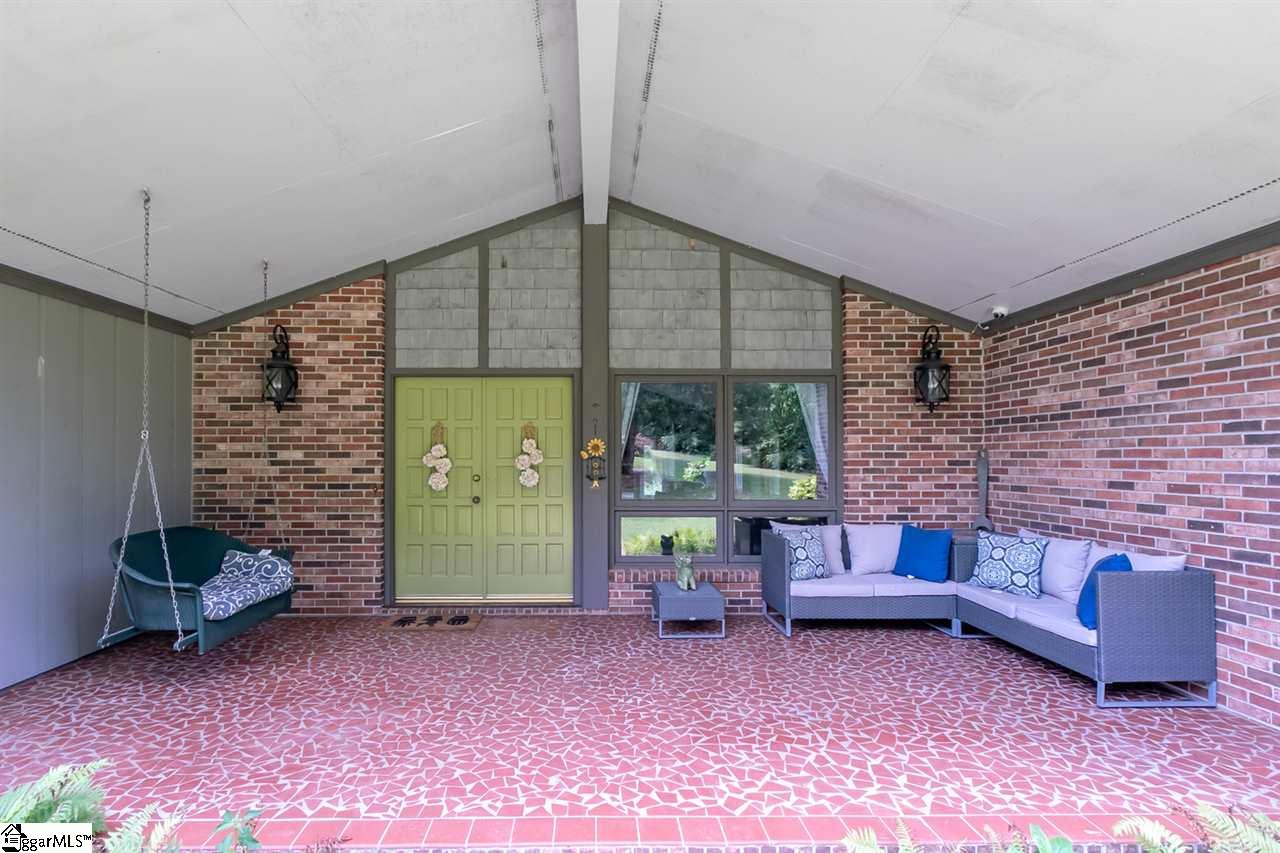 110 Wellington Road Easley, SC 29642 - Photo 2 of 36 Gallery Image 2