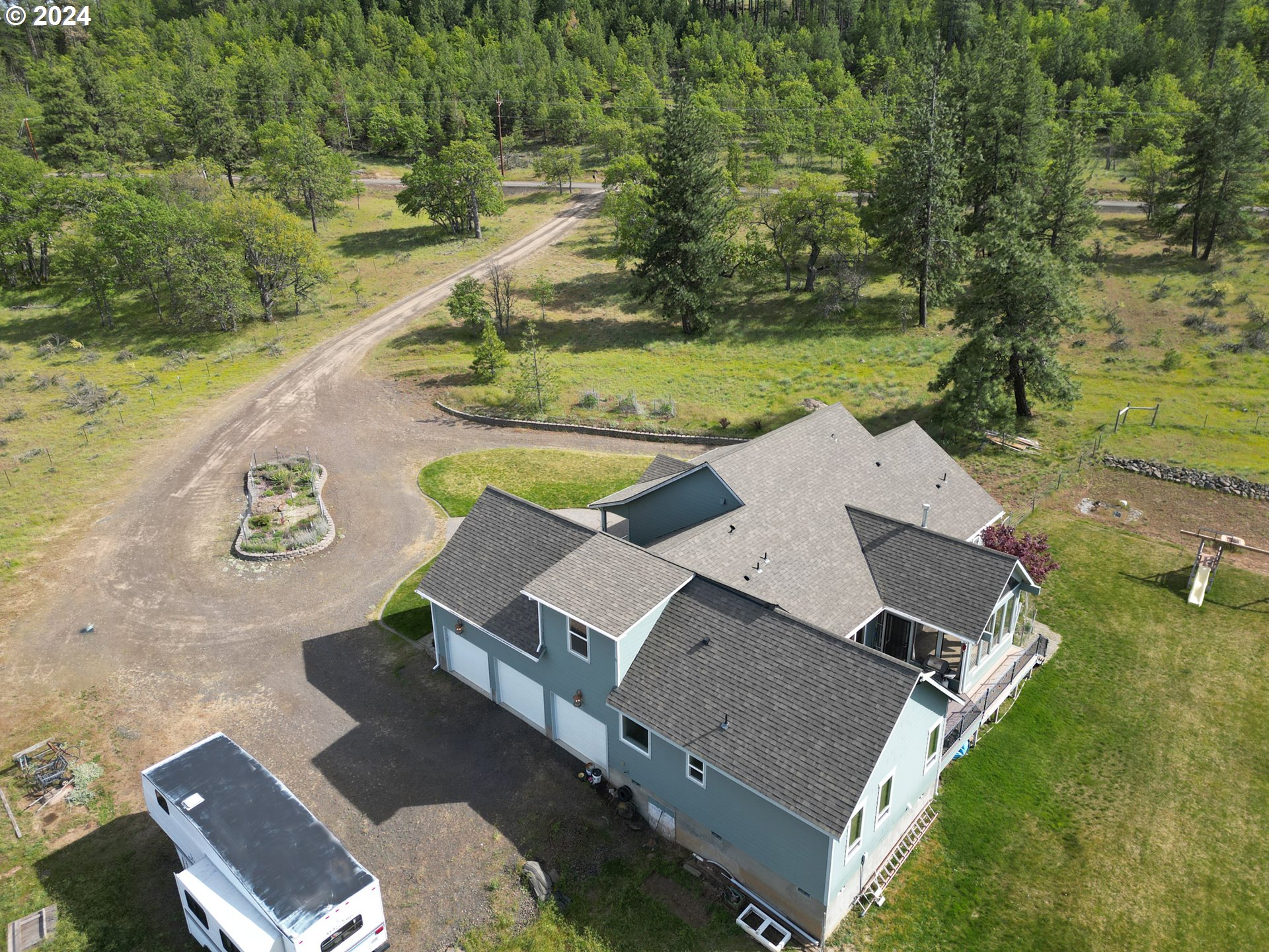 505 Woodland Road Goldendale, WA 98620 - Photo 13 of 48