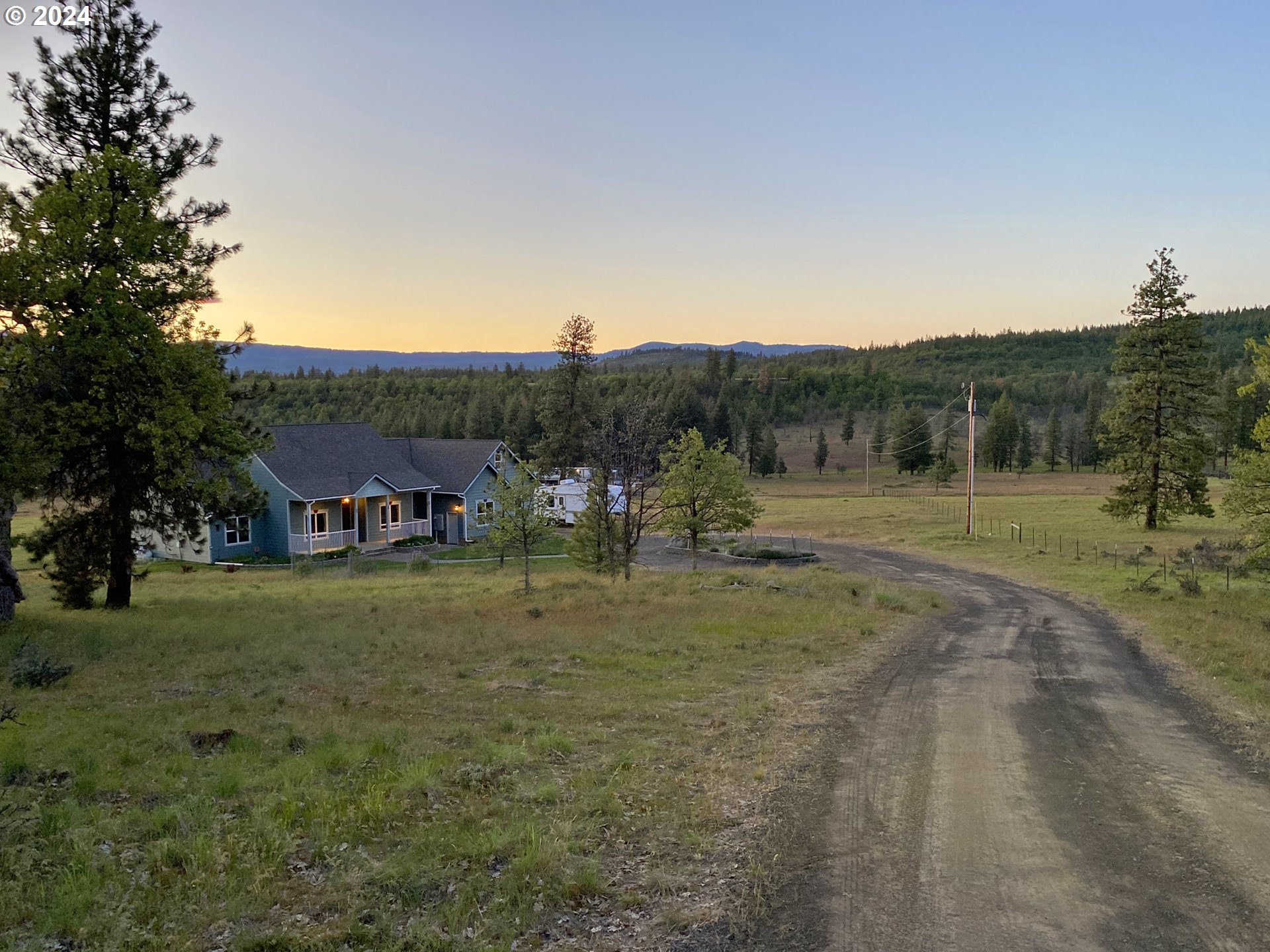 505 Woodland Road Goldendale, WA 98620 - Photo 3 of 48