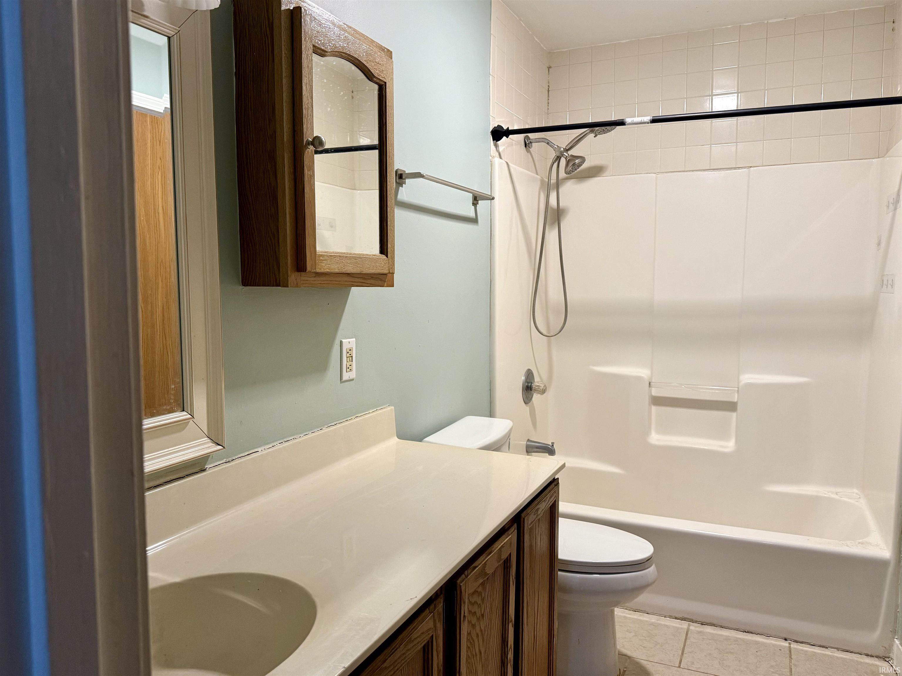 920 Merrill Court South South Bend, IN 46637 - Photo 5 of 6