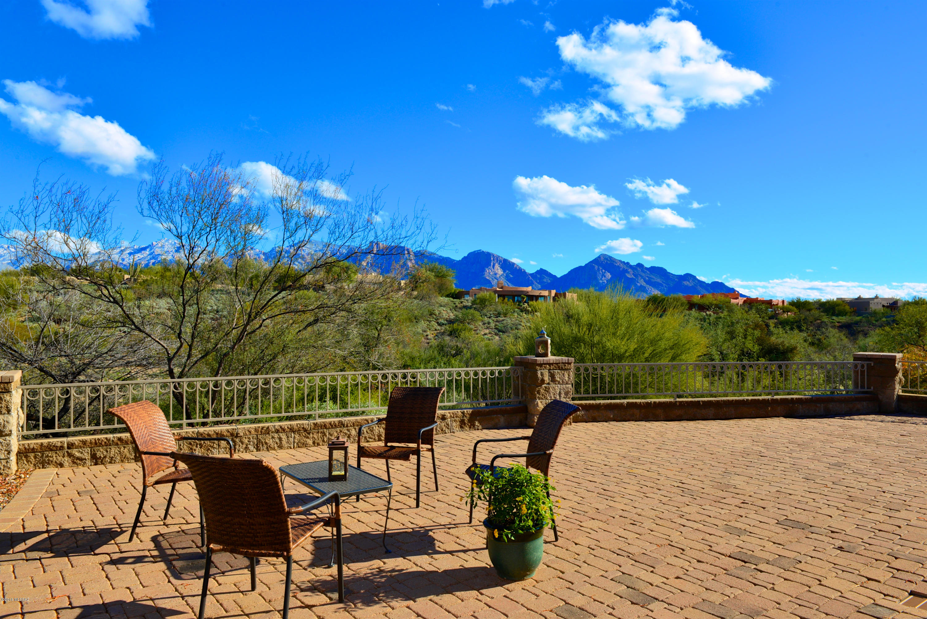 12402 North Copper Spring Trail Oro Valley, AZ 85755 - Photo 4 of 50