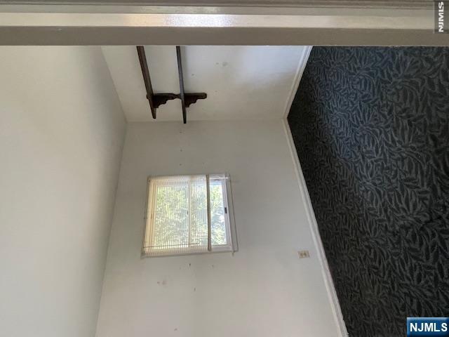 82 Azalea Street Paramus, NJ 07652 - Photo 10 of 13