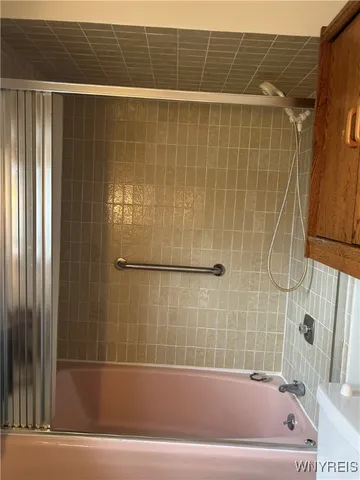 $1,100 | 29 Lake Avenue, Hamburg, NY 14219