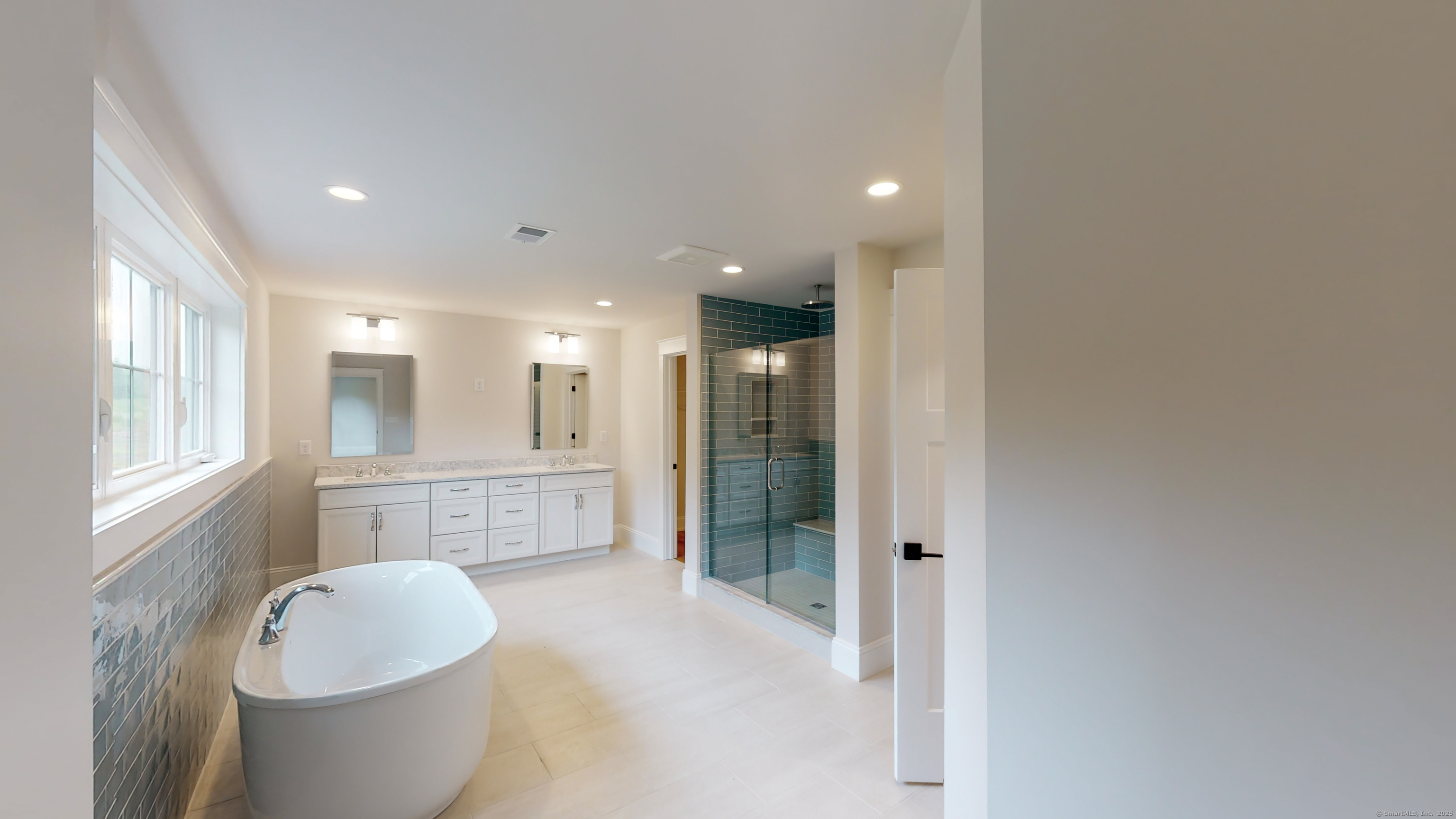 16 Twin Valley Road East Lyme, CT 06333 - Photo 10 of 12