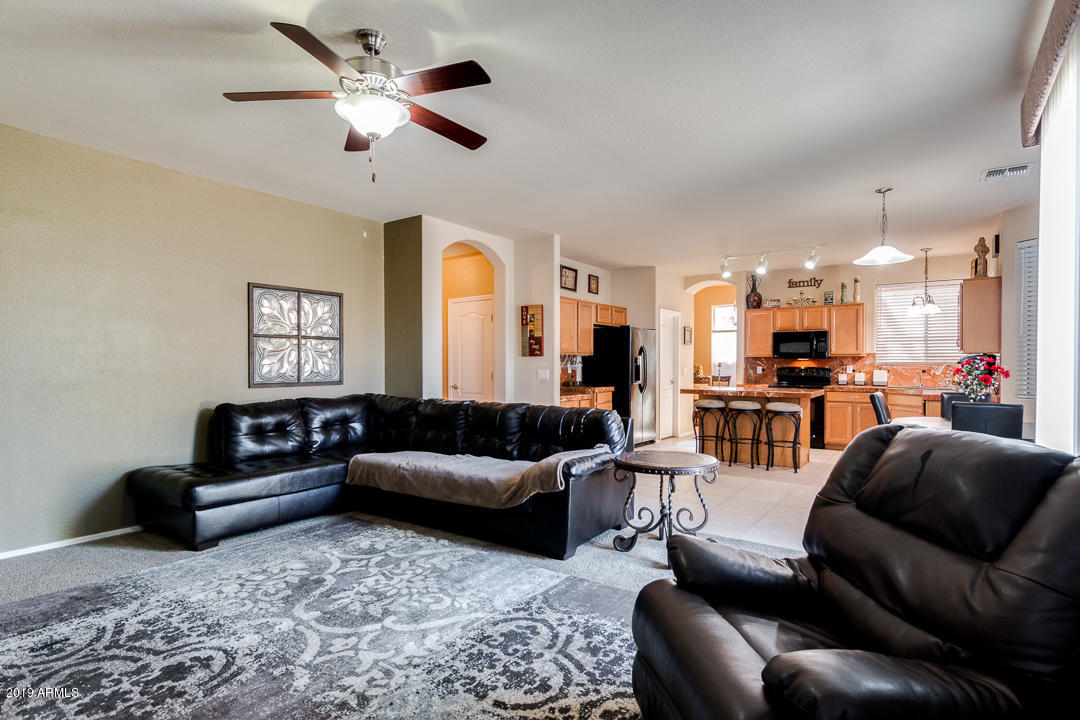 3232 West Maldonado Road Phoenix, AZ 85041 - Photo 12 of 38 14-Maldonado