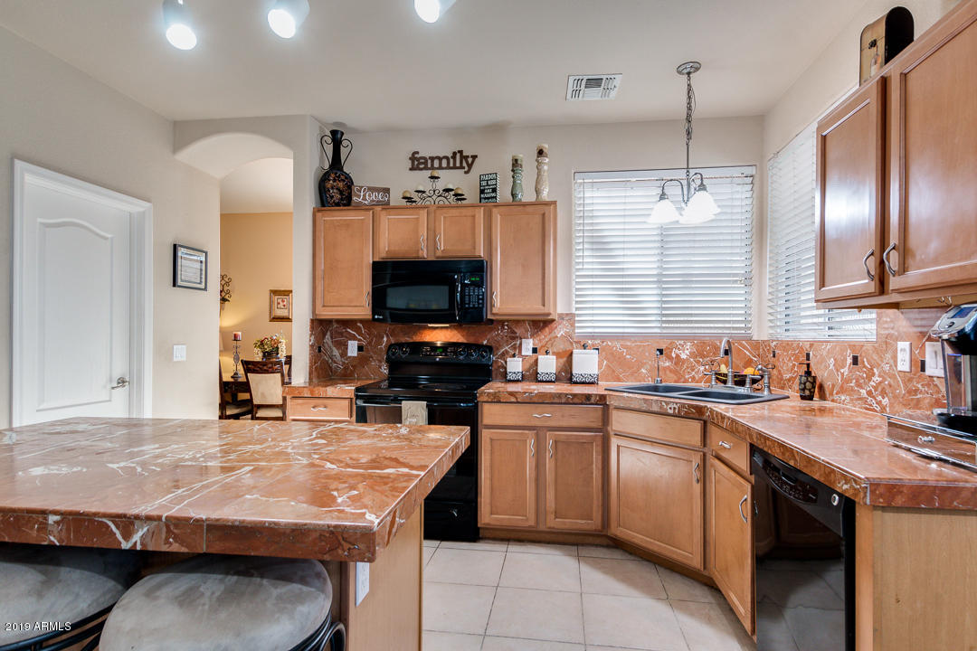 3232 West Maldonado Road Phoenix, AZ 85041 - Photo 16 of 38 19-Maldonado