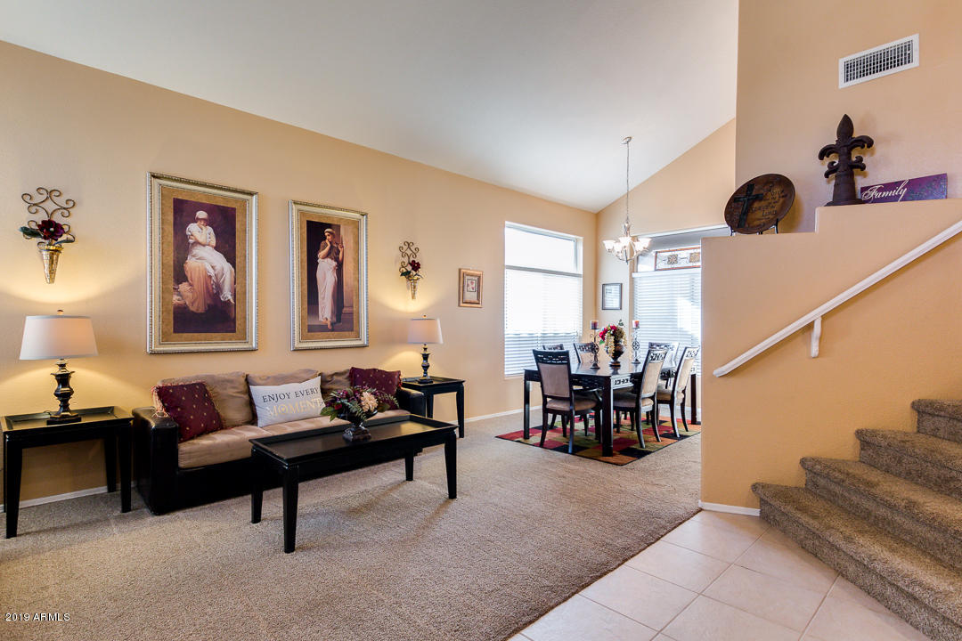 3232 West Maldonado Road Phoenix, AZ 85041 - Photo 4 of 38 07-Maldonado