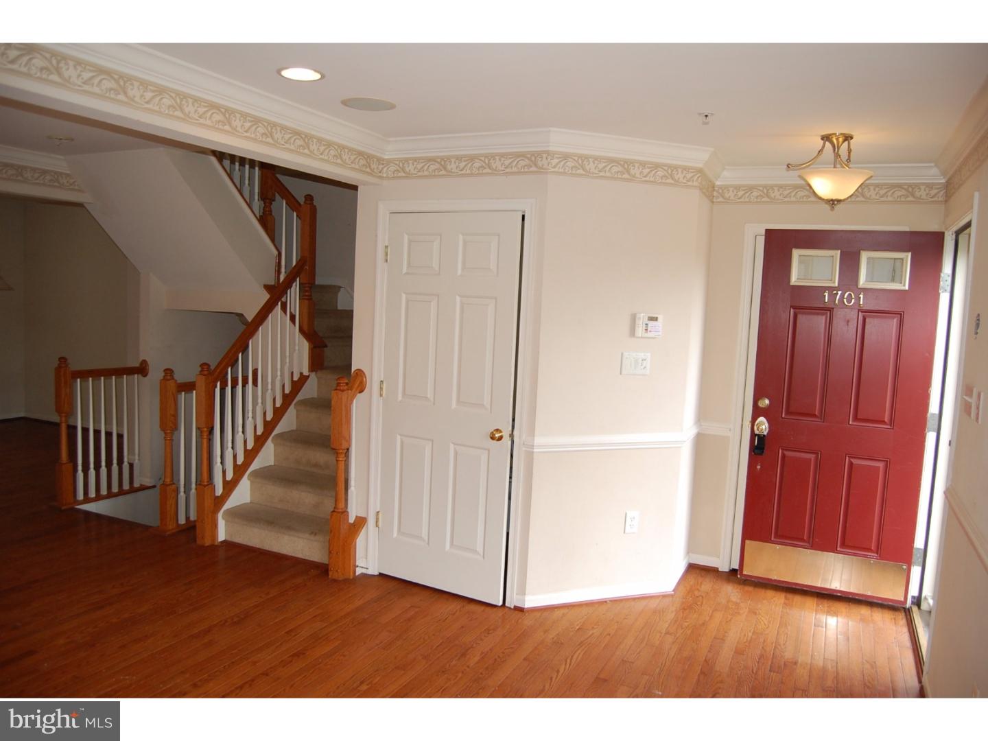 1701 Orchard View Road Reading, PA 19606 - Photo 4 of 25 Gallery Image 4