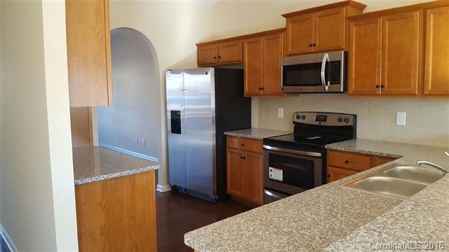 607 School House Lane, Unit 26 Fort Mill, SC 29708 - Photo 5 of 15 Gallery Image 5