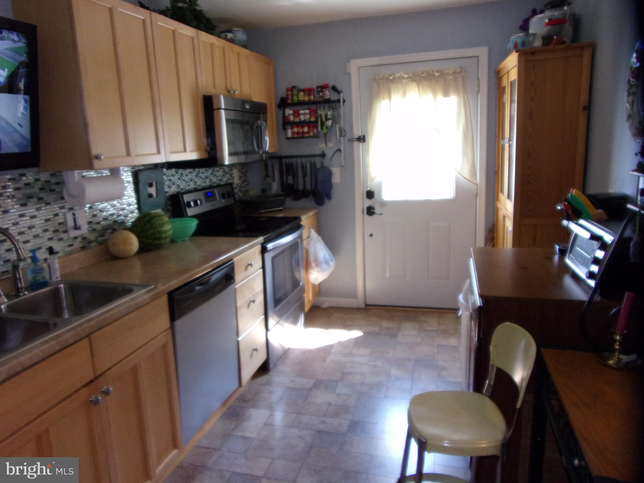 369 Nicholson Road Baltimore, MD 21221 - Photo 14 of 41 369 Nicholson Rd 21221 Kitchen