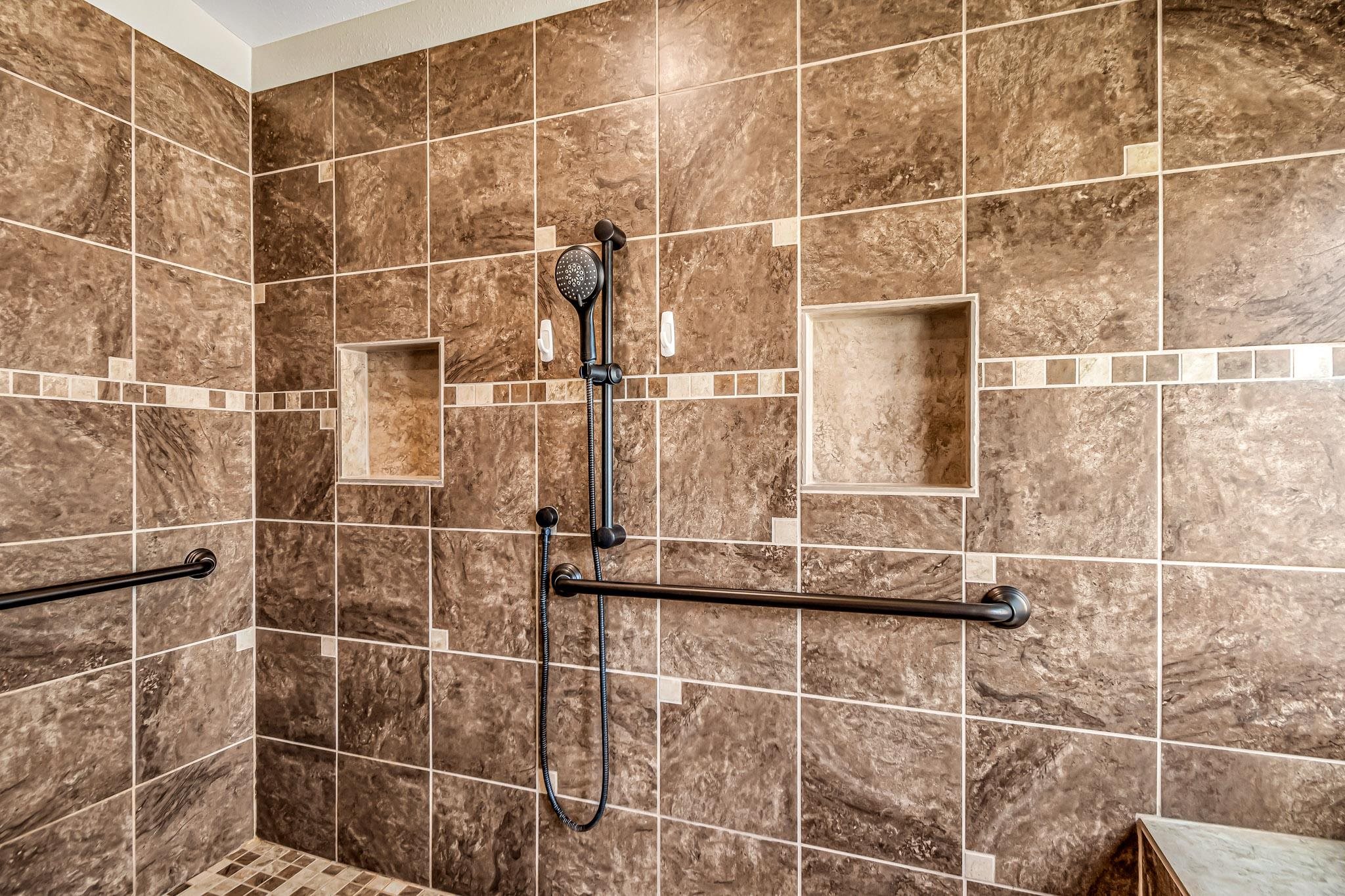 435 32 Road, Unit 834 Clifton, CO 81520 - Photo 10 of 25 Gallery Image 10