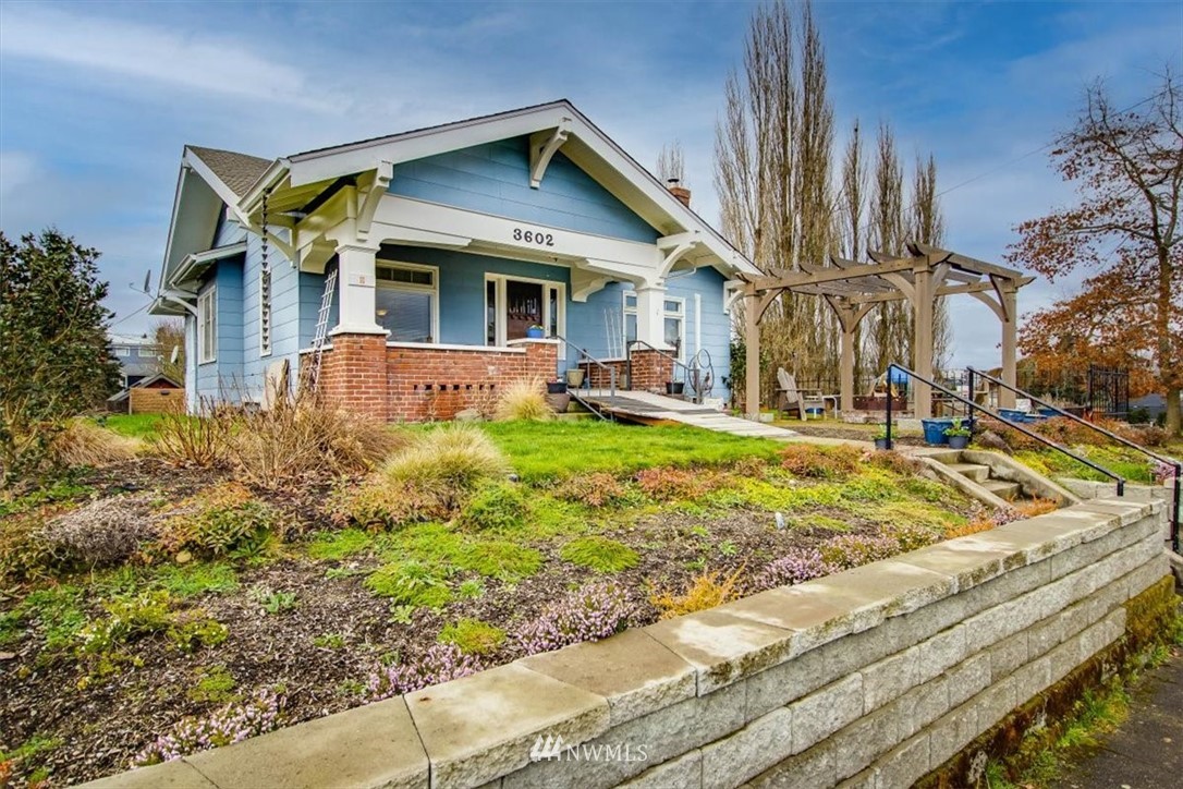 3602 Rockefeller Avenue Everett, WA 98201 - Photo 15 of 36